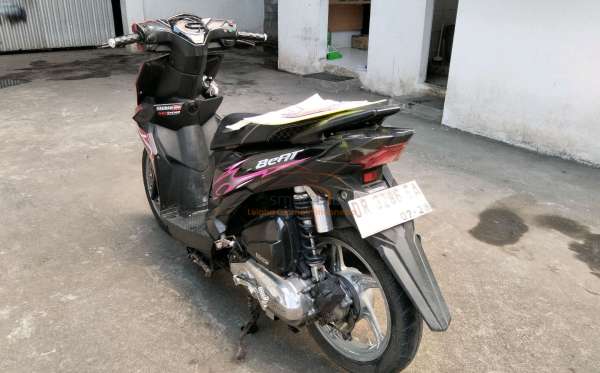 HONDA  BEAT