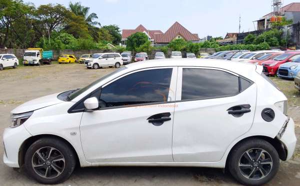 HONDA BRIO