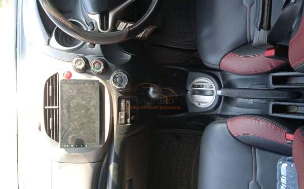 HONDA JAZZ GE8 1.5 S