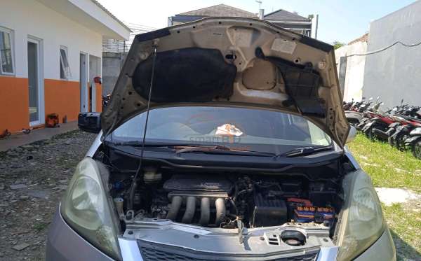 HONDA JAZZ GE8 1.5 S