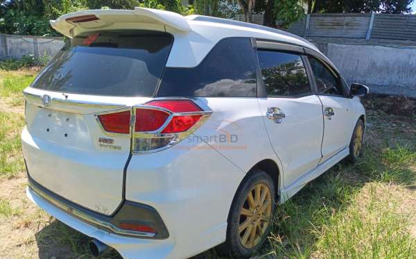 HONDA MOBILIO