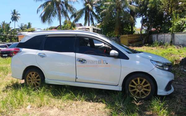 HONDA MOBILIO