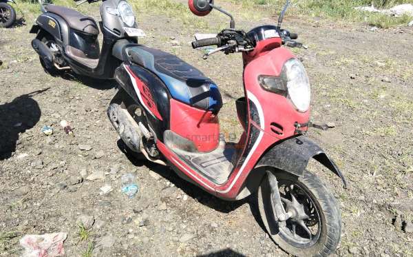 HONDA SCOOPY