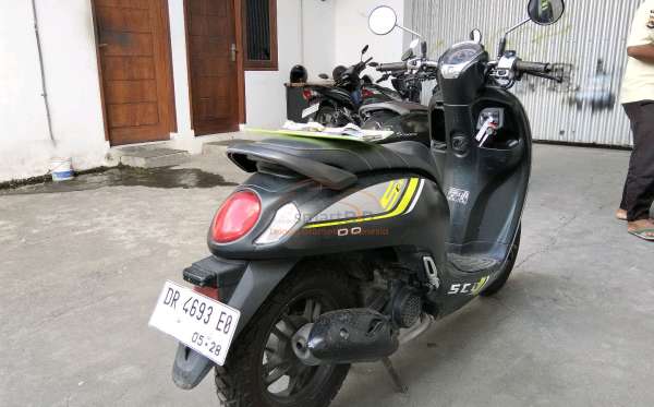HONDA SCOOPY STYLISH