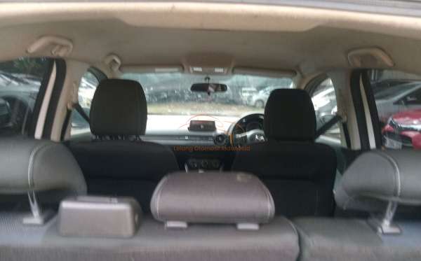 MAZDA  MAZDA 2  1.5L