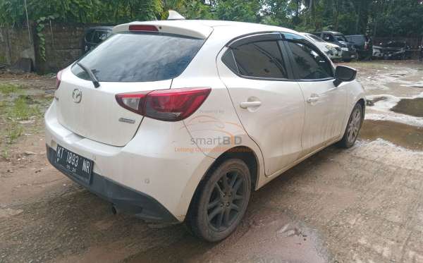 MAZDA  MAZDA 2  1.5L