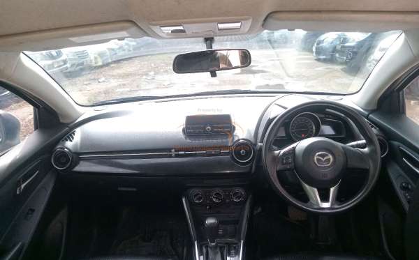 MAZDA  MAZDA 2  1.5L