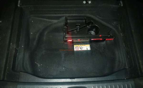 MERCEDES BENZ A 200