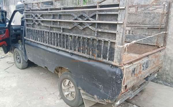 MITSUBISHI L 300 PU