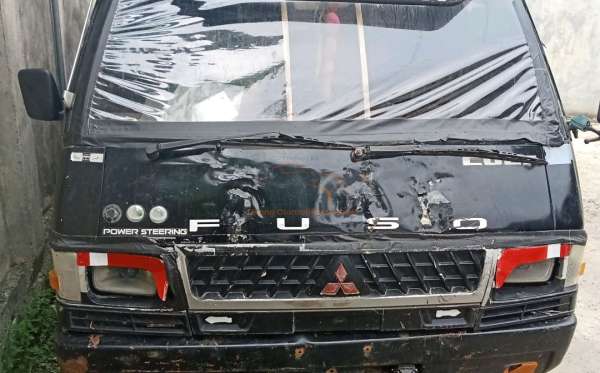 MITSUBISHI L 300 PU