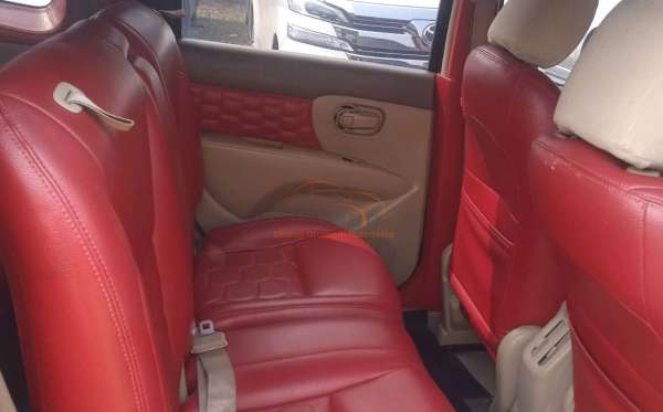 NISSAN GRAND LIVINA