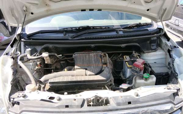 SUZUKI ERTIGA