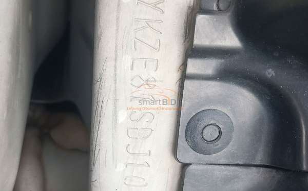 SUZUKI  ERTIGA