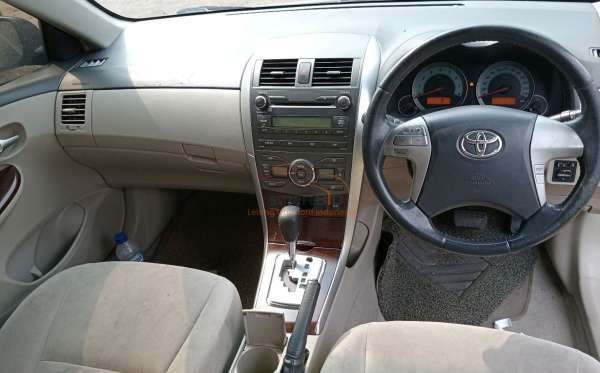 TOYOTA COROLLA 1.8