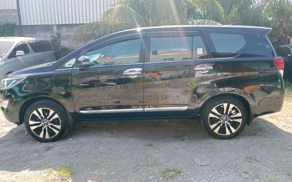 TOYOTA KIJANG INNOVA G