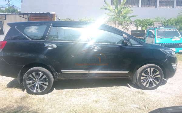 TOYOTA KIJANG INNOVA G