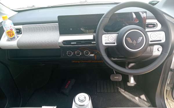 WULING AIR EV