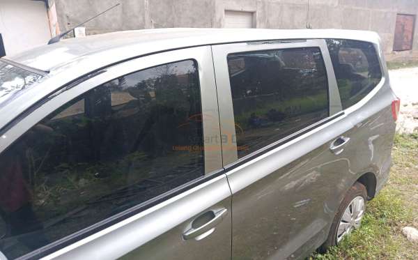 WULING  CONFERO  1.5 DB MY (4X2)