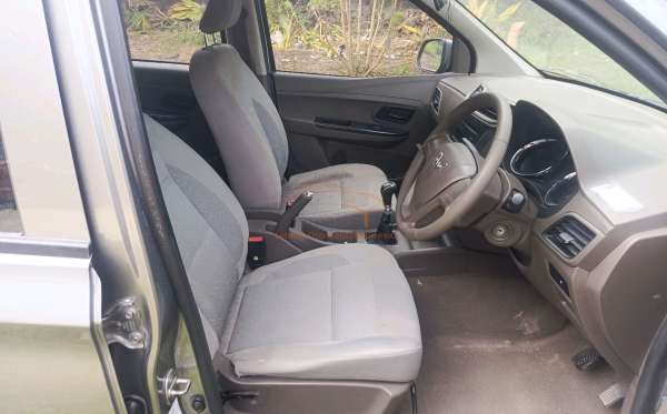 WULING  CONFERO  1.5 DB MY (4X2)