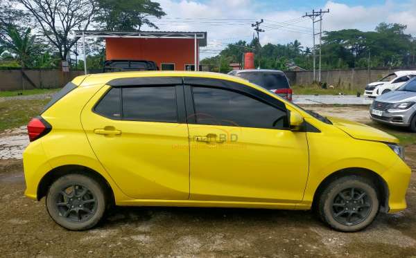 DAIHATSU AYLA 1.0 X