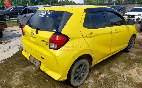 DAIHATSU AYLA 1.0 X