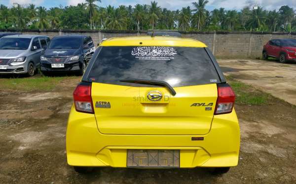 DAIHATSU AYLA 1.0 X