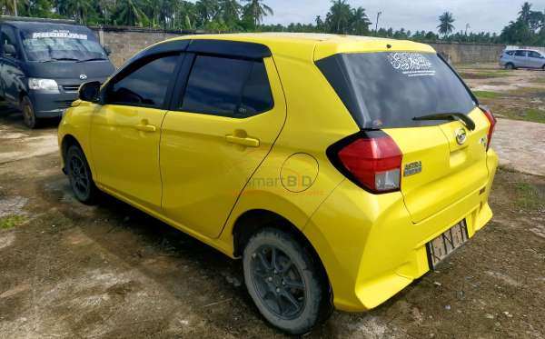 DAIHATSU AYLA 1.0 X