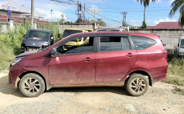 DAIHATSU  SIGRA  R