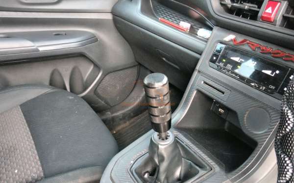 DAIHATSU XENIA