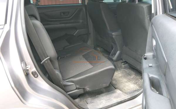 DAIHATSU XENIA