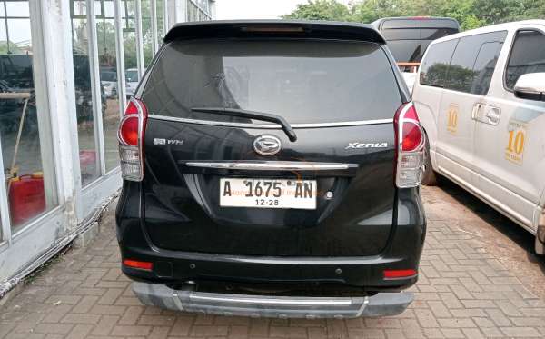 DAIHATSU  XENIA