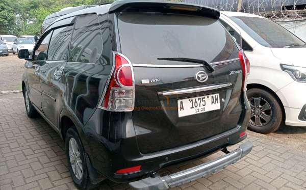 DAIHATSU  XENIA