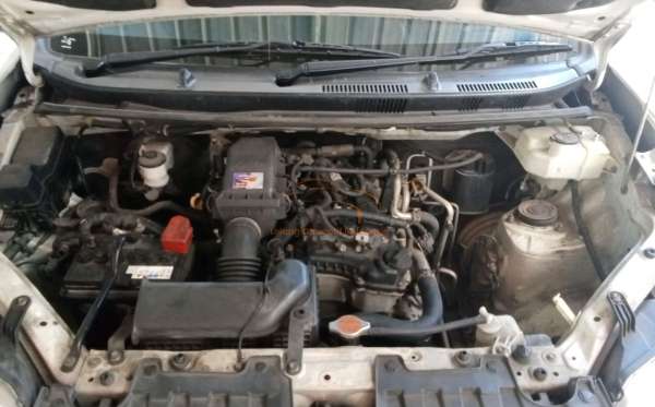 DAIHATSU  XENIA  R