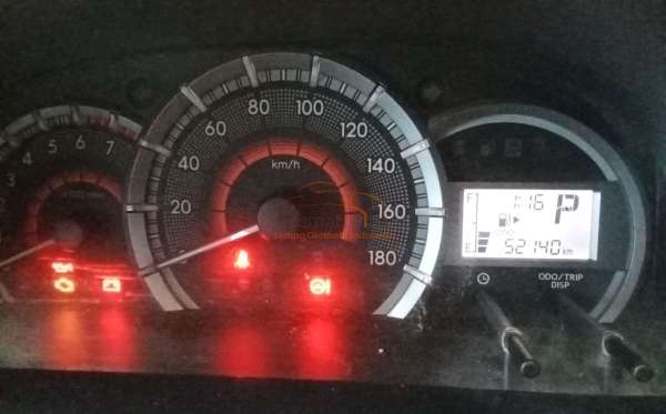 DAIHATSU  XENIA  R