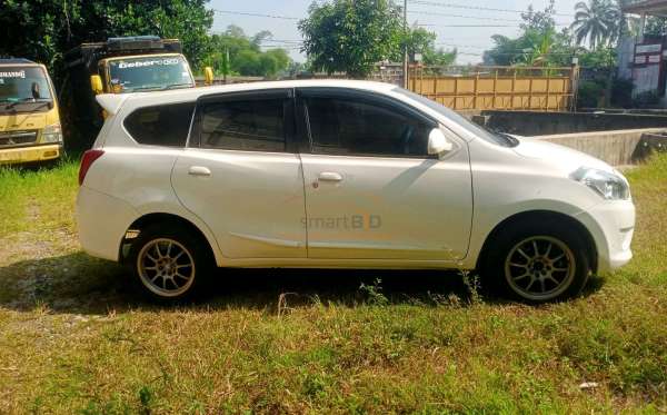 DATSUN  GO + PANCA  A