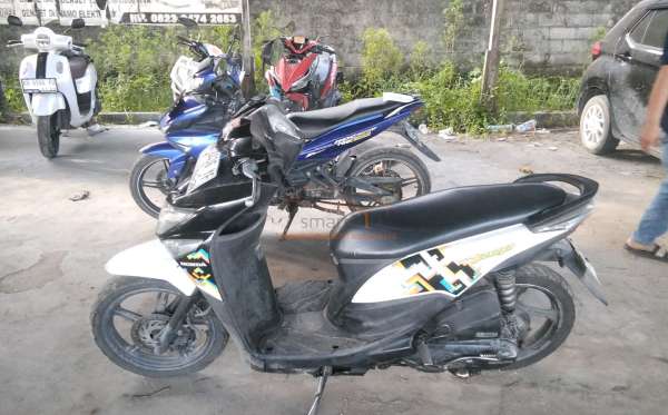 HONDA BEAT eSP POP CW