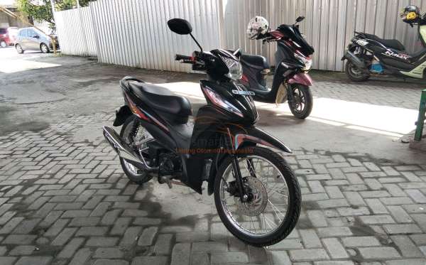 HONDA REVO FIT