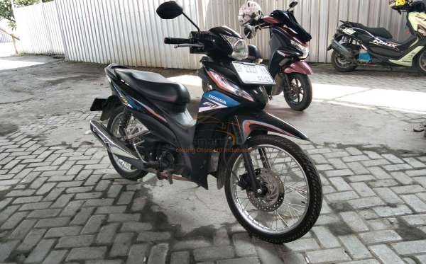 HONDA REVO FIT