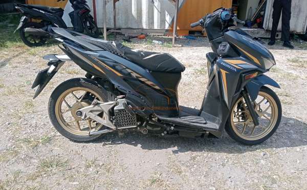 HONDA VARIO