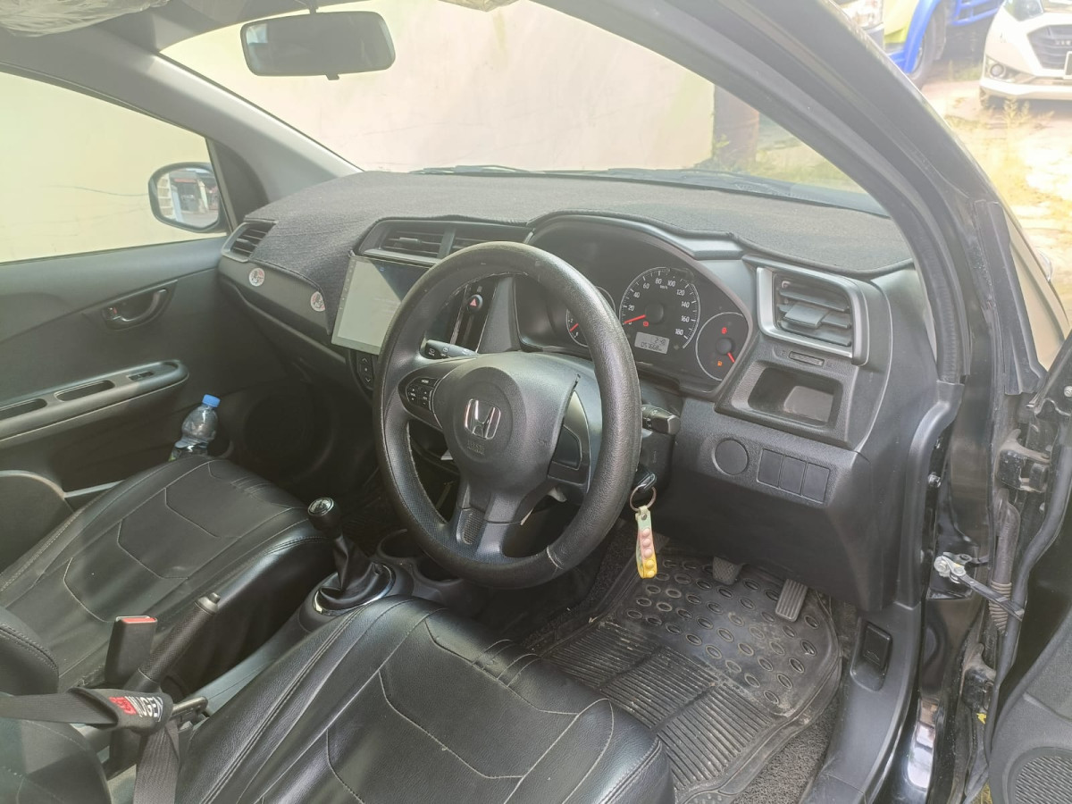 HONDA BRIO