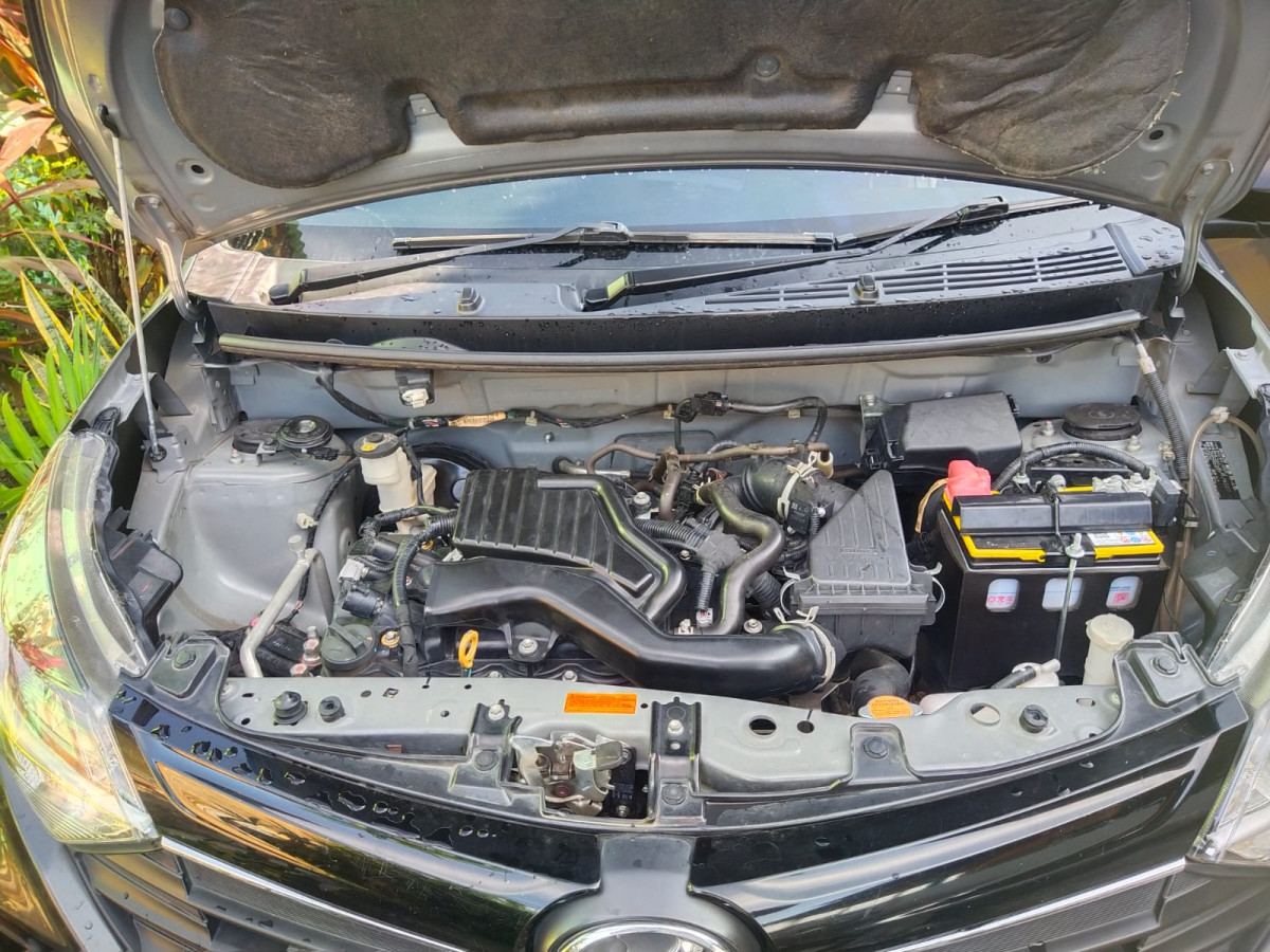 DAIHATSU SIGRA  R