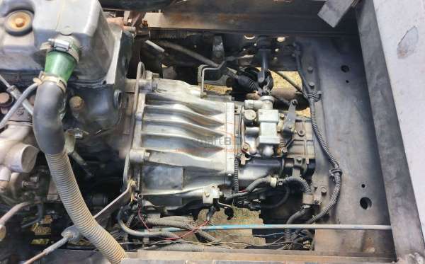 MITSUBISHI  FE SHD  (4X2) MT