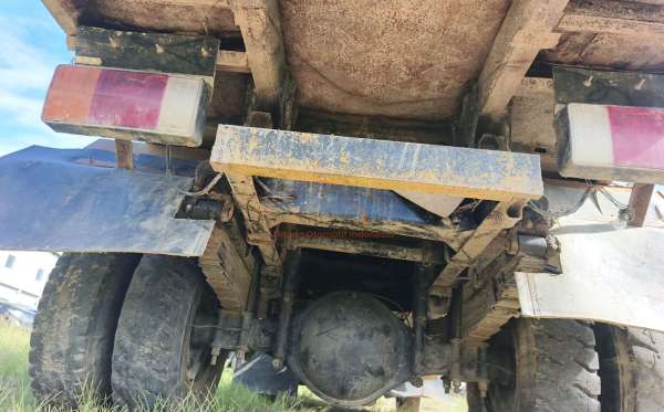 MITSUBISHI  FE SHD  (4X2) MT