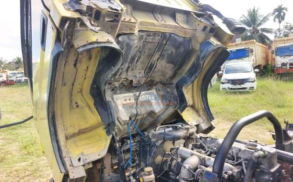 MITSUBISHI  FE SHD  (4X2) MT
