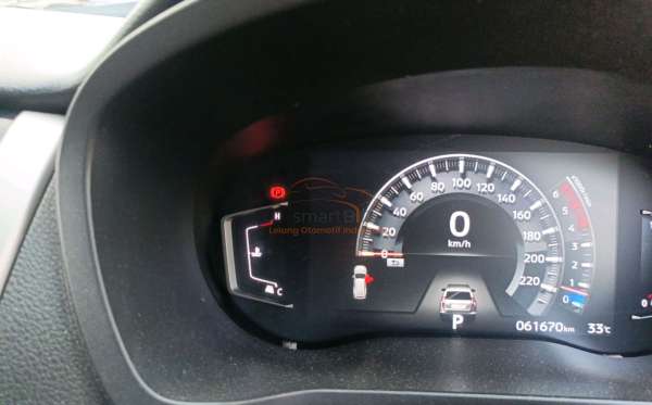 MITSUBISHI PAJERO SPORT 2.4L DAKAR-L (4X2)