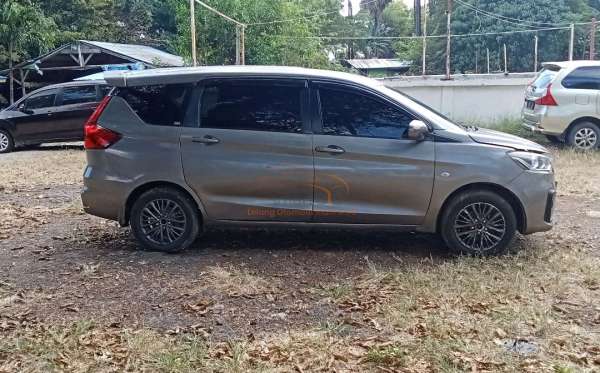 SUZUKI ERTIGA GL
