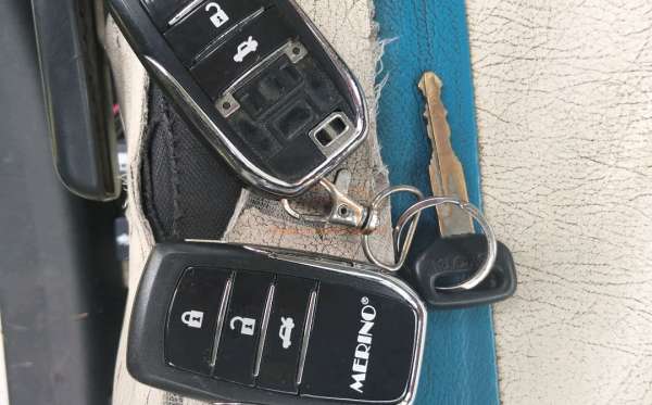 TOYOTA  AGYA  1.0 G