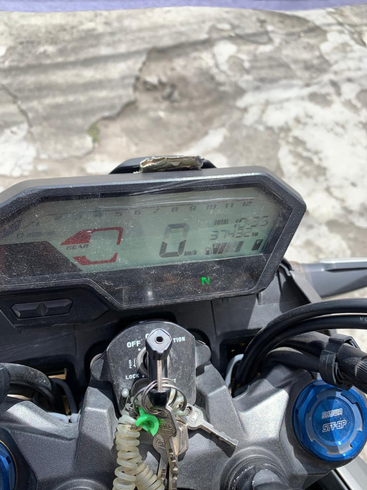 HONDA CB 150 R