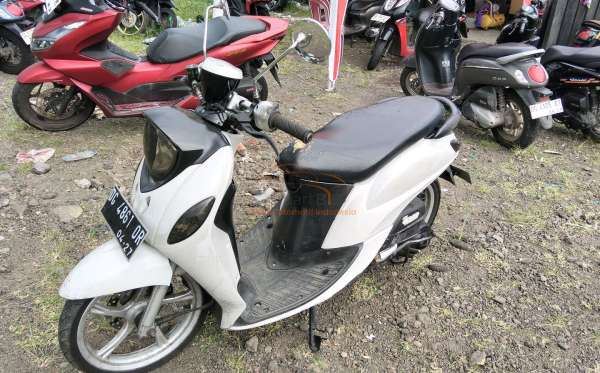 YAMAHA MIO FINO