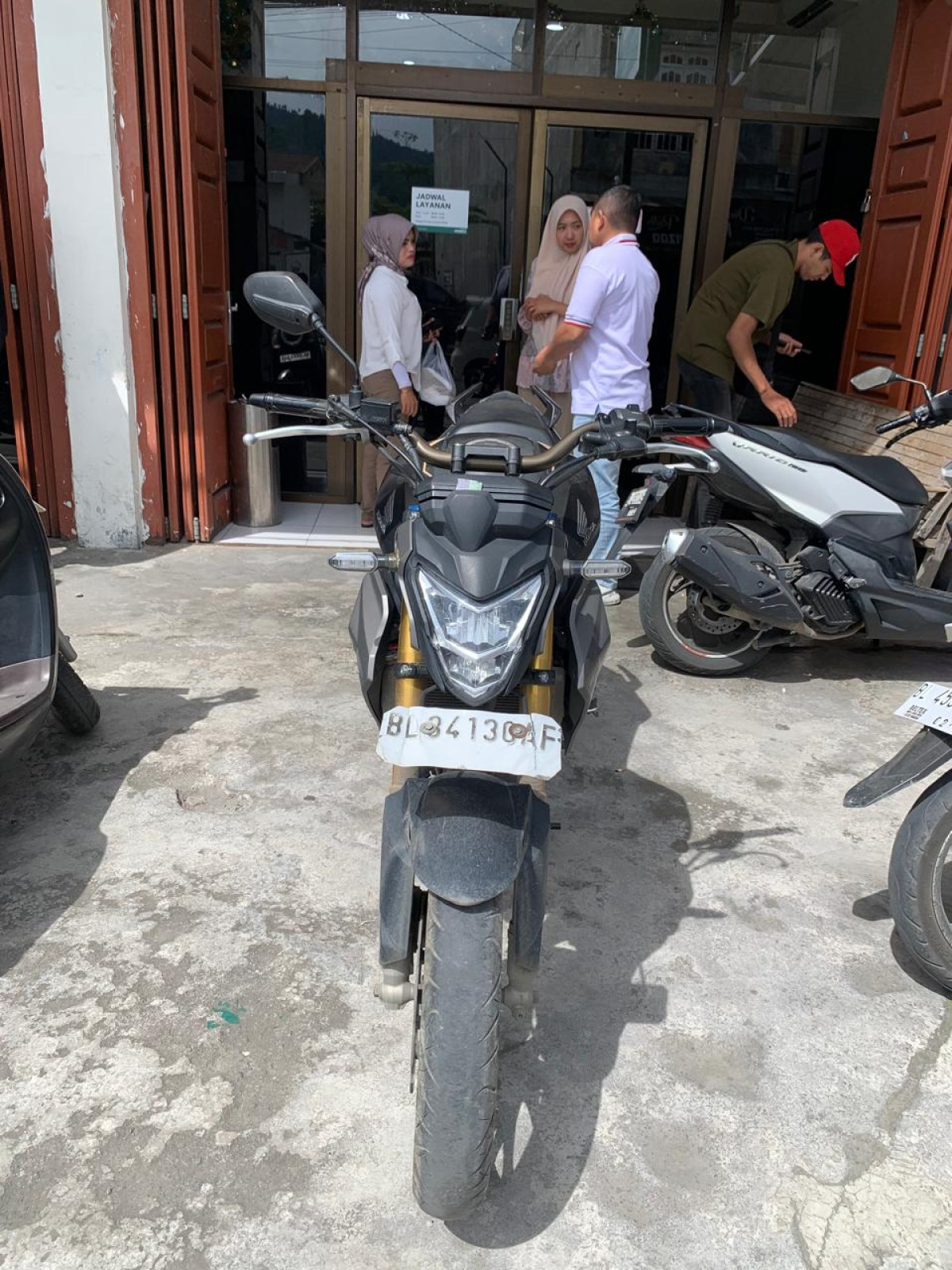 HONDA CB 150 R